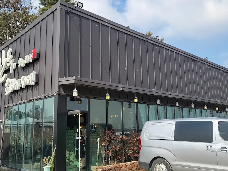 만두 요리가 되다 외관