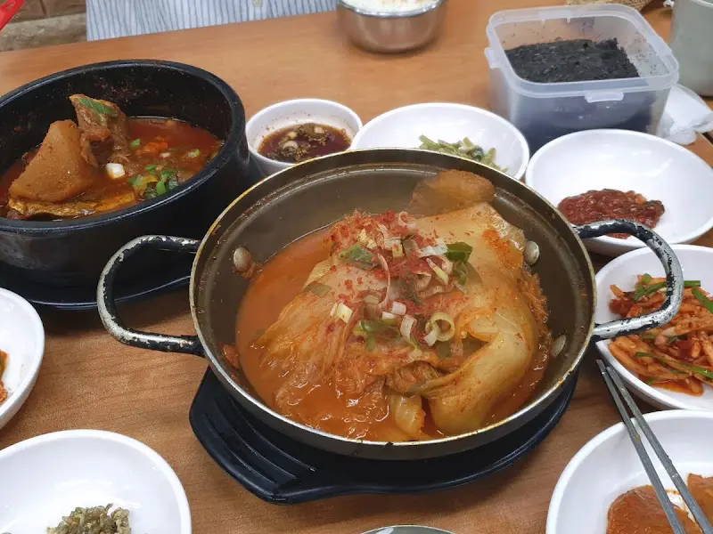 고등어김치찜과 김치찌개