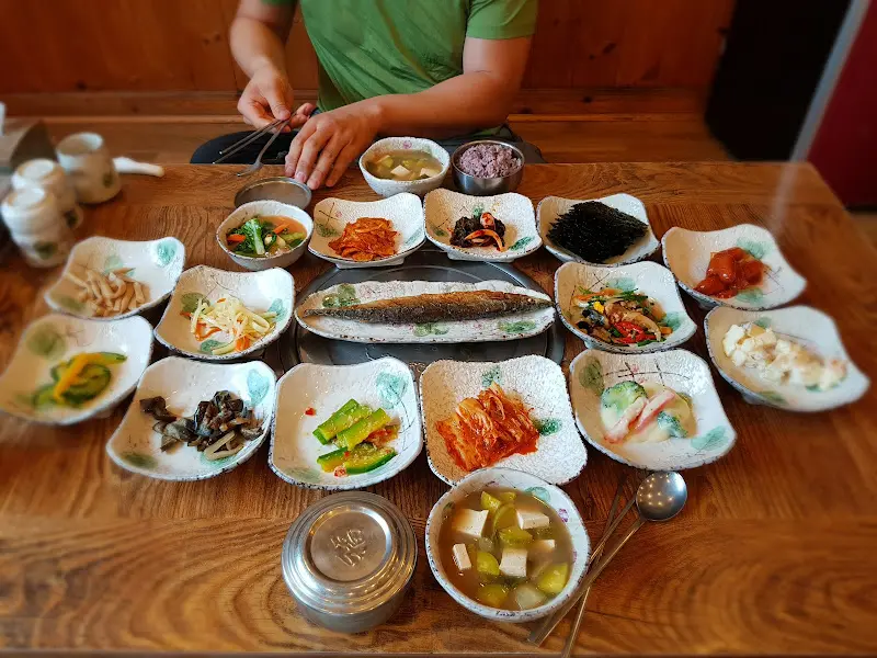 숭어리 정식 한상차림