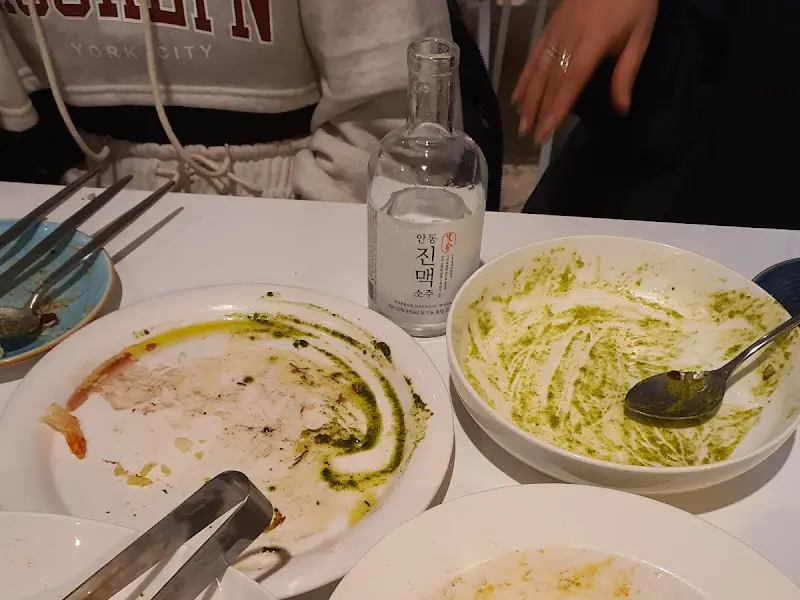 식사를 마친 테이블