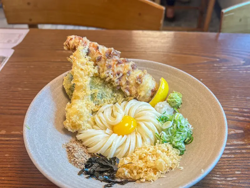 토마레제면소 덴뿌라 붓가케 우동