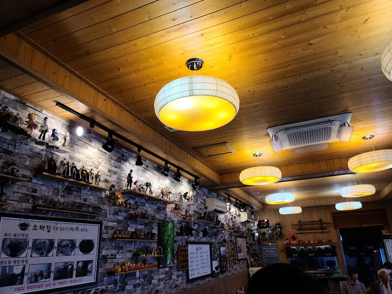소바집 내부 인테리어