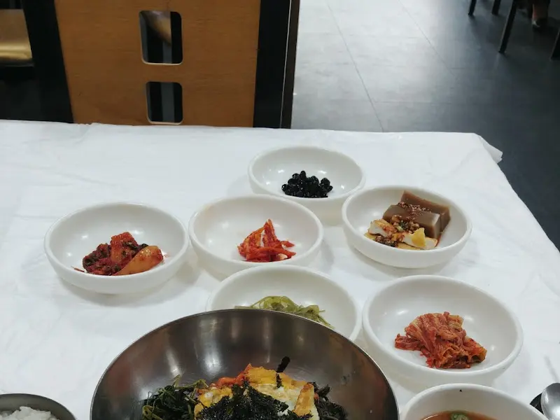 다양한 종류의 반찬