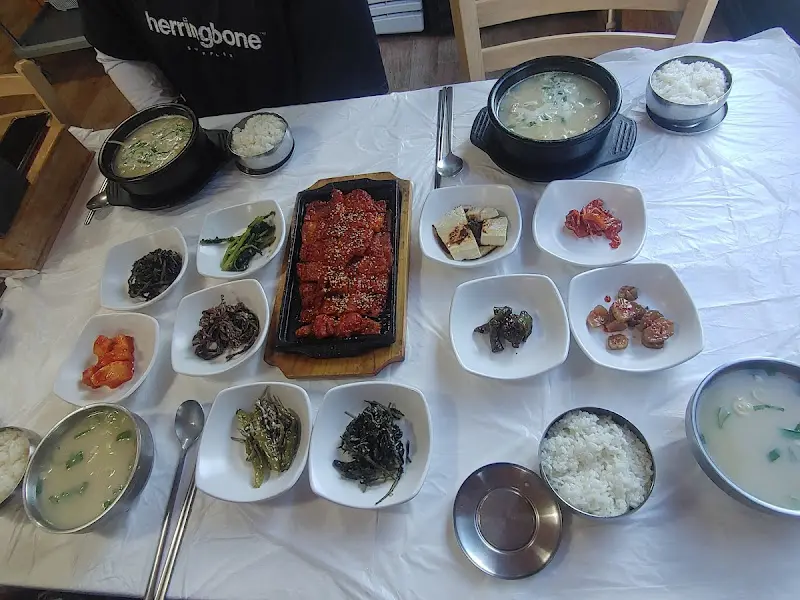 황태구이와 더덕구이 정식