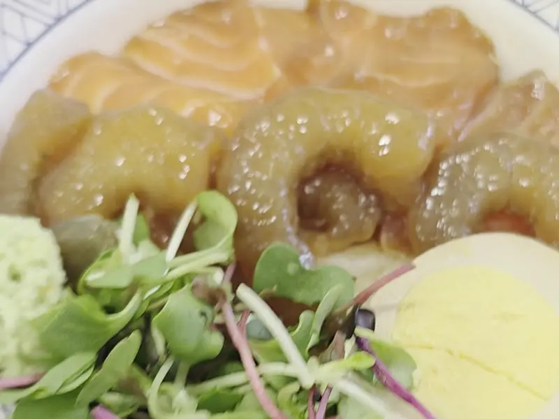 연어장 새우장 덮밥 근접샷