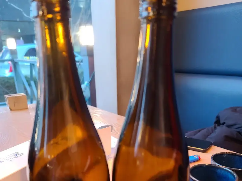 정갈하게 놓인 술병