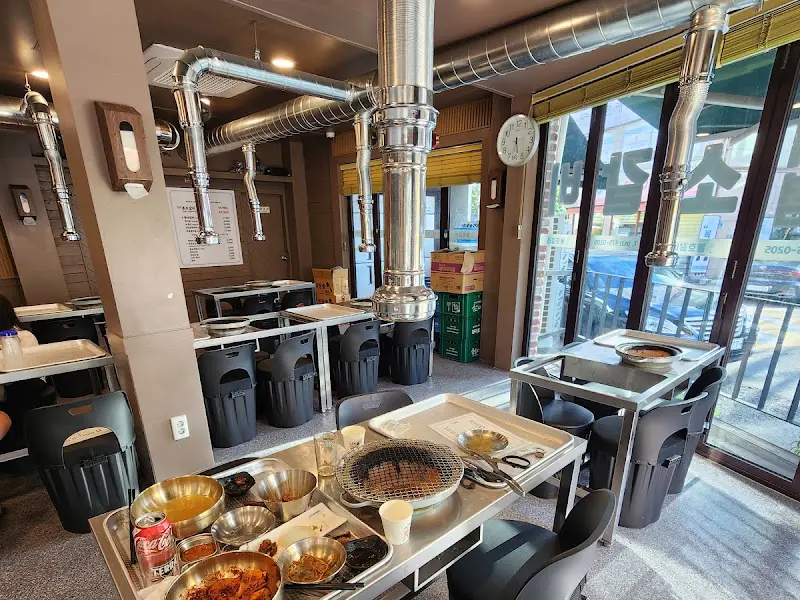 봉호갈비 내부2