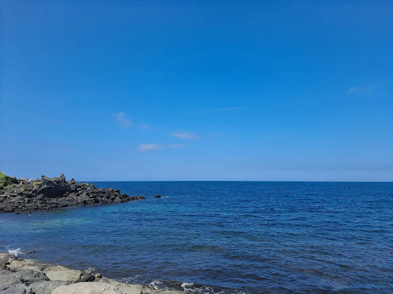 탐나게 앞 바다 풍경