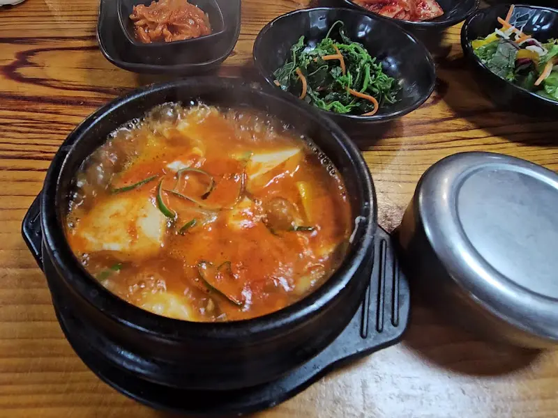 얼큰해물순두부찌개