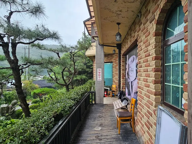식당 외부 테라스