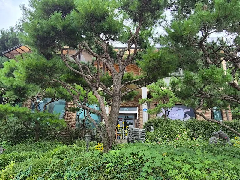 어둔골 손두부 식당 전경