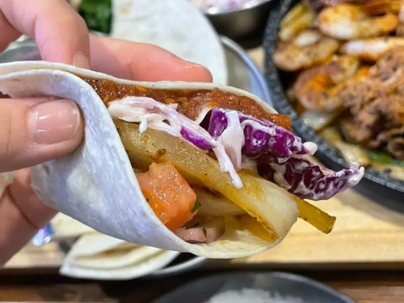 멕시코 분위기가 물씬 풍기는 인테리어