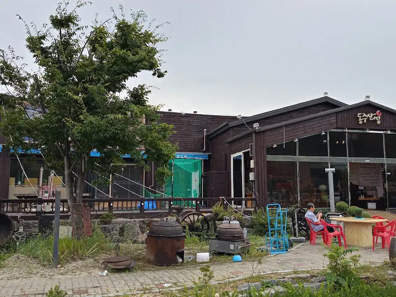 동주산성 외부 테이블