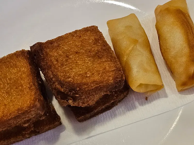 겉바속촉 멘보샤