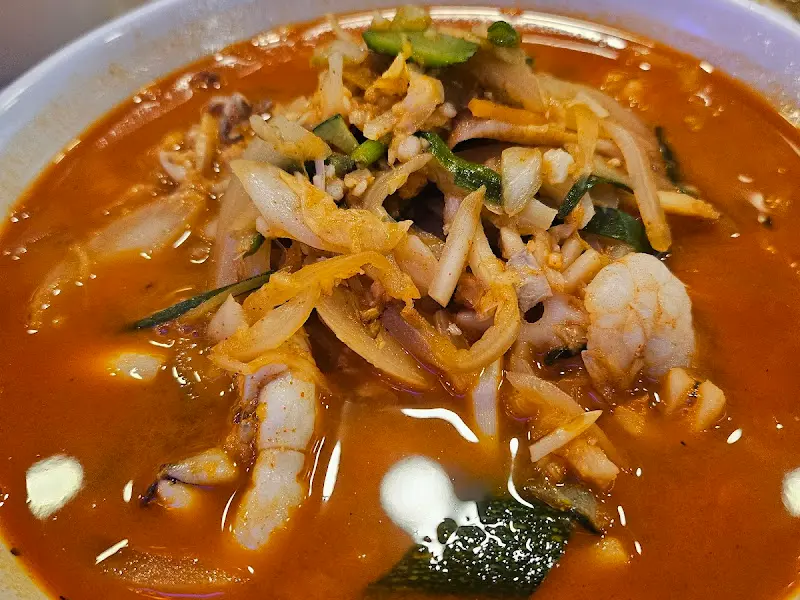 고추짬뽕의 얼큰한 국물