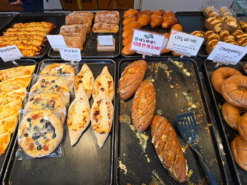 다양한 빵들