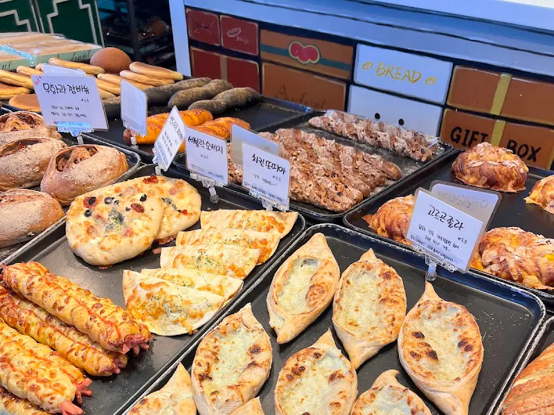 다양한 빵들