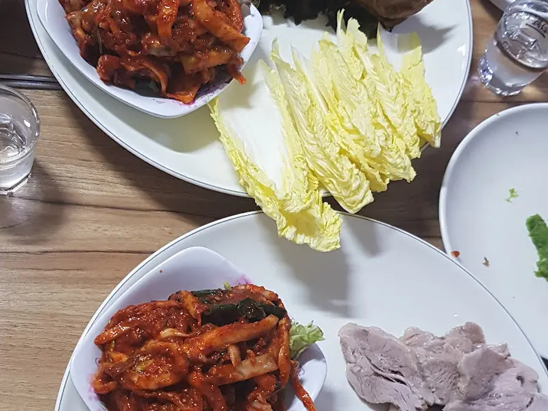 보쌈과 김치의 환상적인 조합