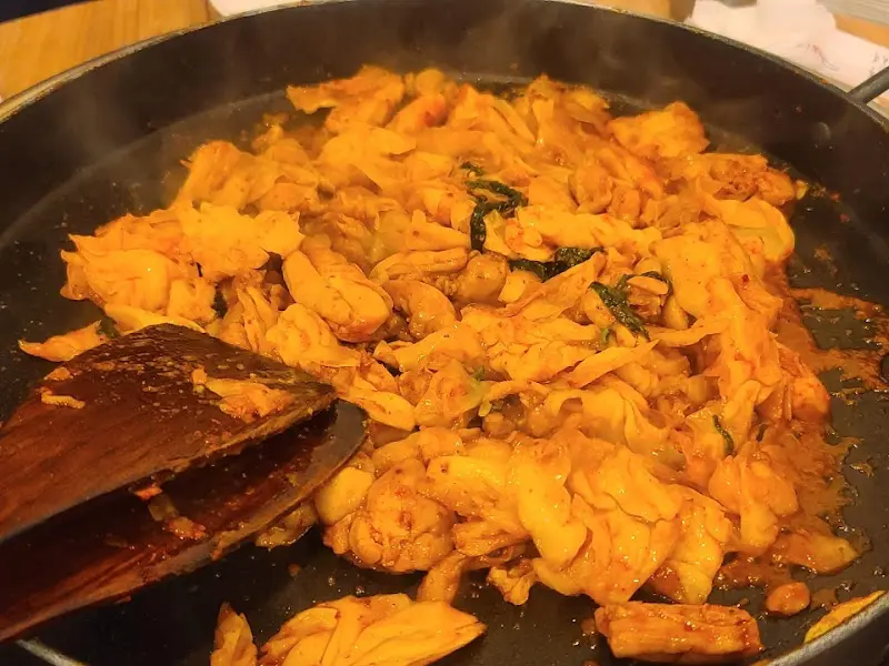 닭갈비 익어가는 모습