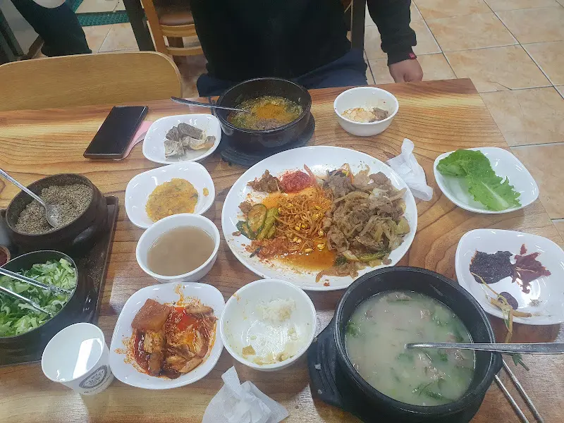 푸짐한 한 상 차림 2