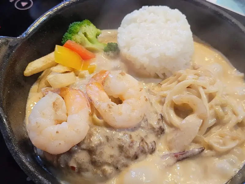 크림 함박스테이크