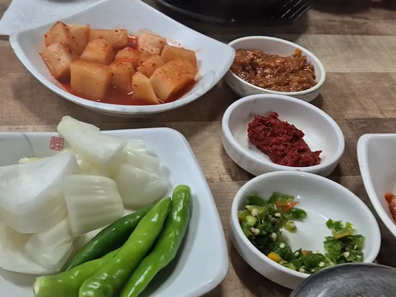 두리양평해장국 기본 반찬