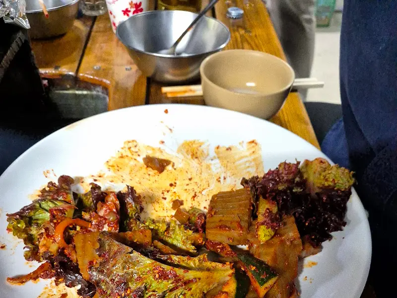 대공원포도밭 식사 후 남은 잔해