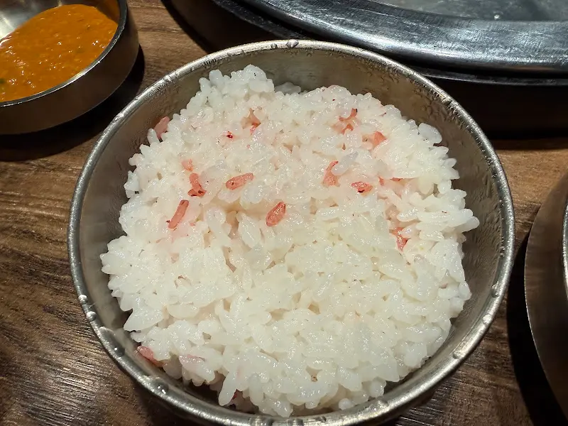 귀여운 핑크빛 밥