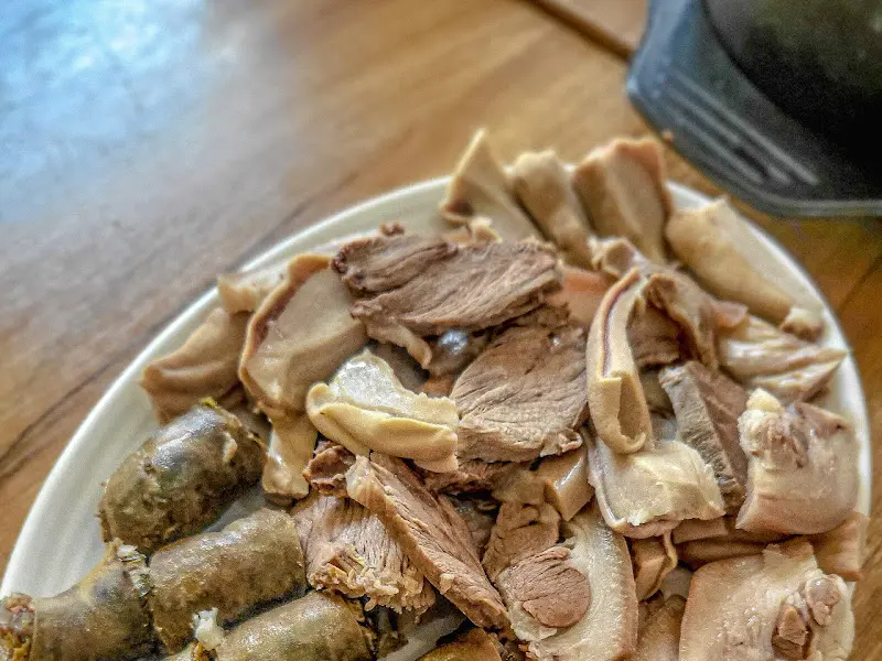 순대와 머릿고기 한 접시