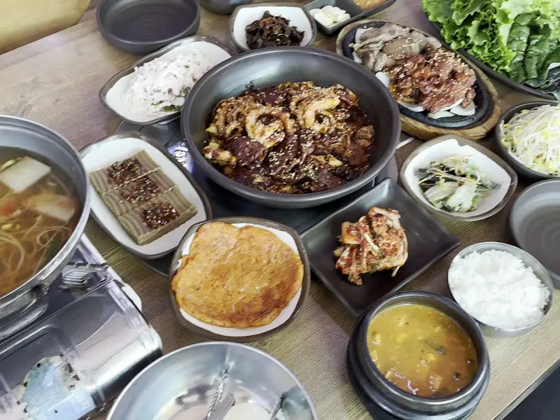 푸짐한 한 상 차림