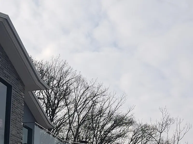 카페 건물 외관