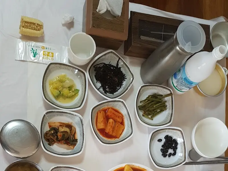 다채로운 밑반찬