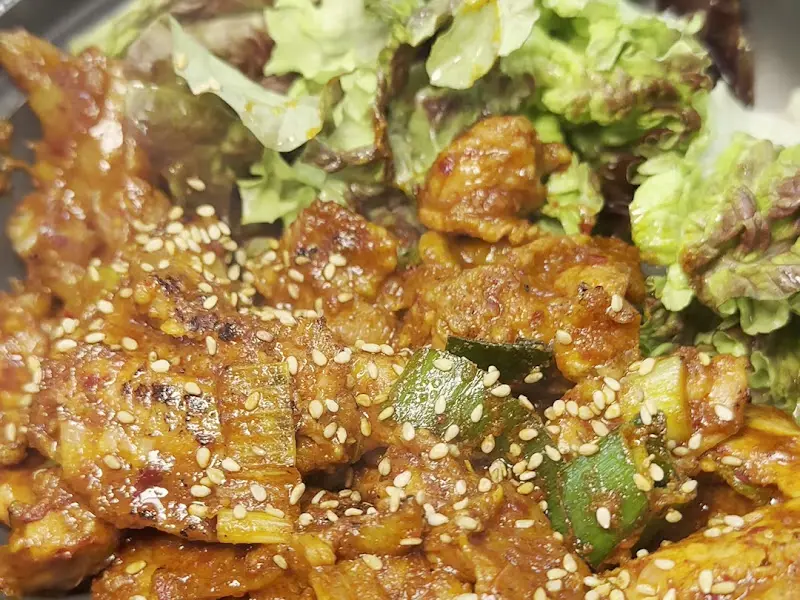 윤기가 좌르르 흐르는 제육볶음