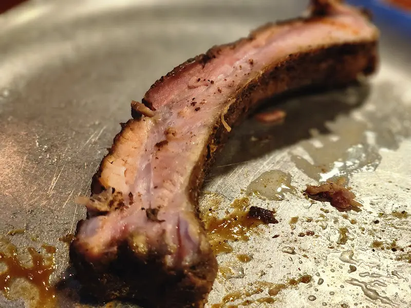 촉촉하게 윤기가 흐르는 듯한 립