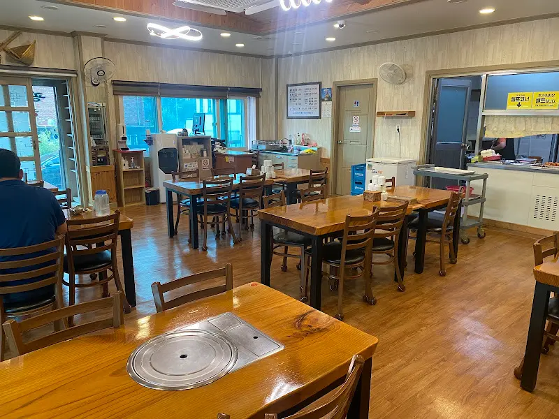 광명해장국 내부