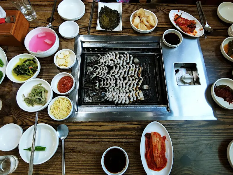 장어구이 전체 샷