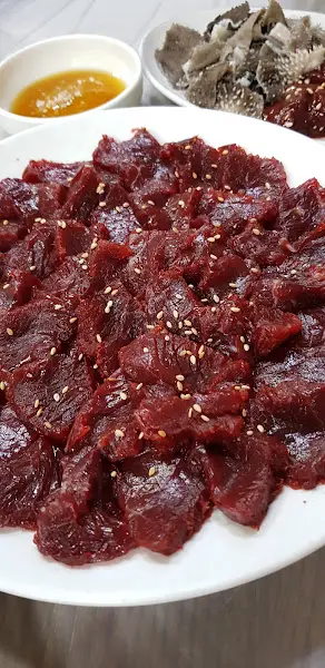 신선한 뭉티기의 클로즈업 샷