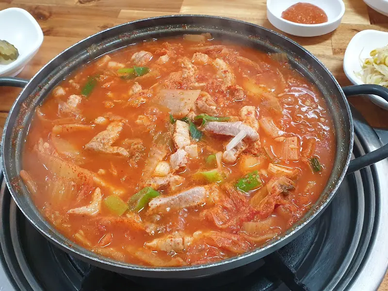 김치찌개 비주얼