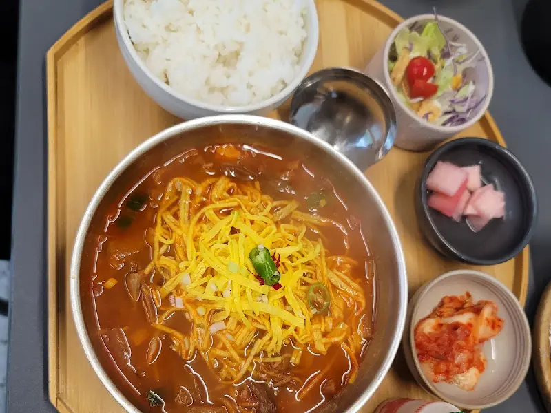 육개장 한상차림