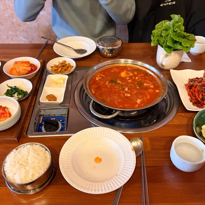 푸짐한 한 상 차림