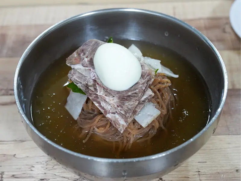 유진식당 평양냉면 고명
