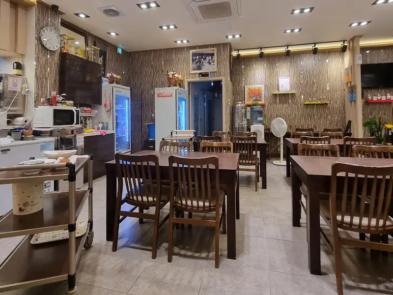 지영만본대구탕 내부