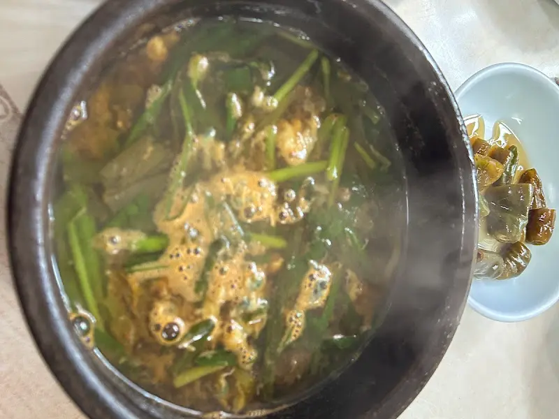 올갱이 해장국의 클로즈업 샷