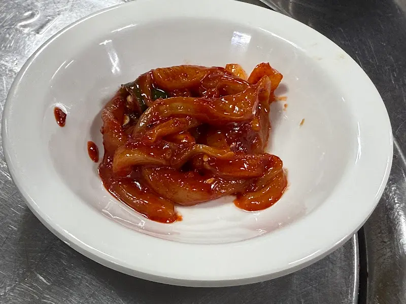 침샘 자극하는 오징어 젓갈