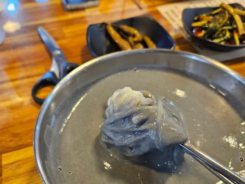 크림 콩국수와 반찬