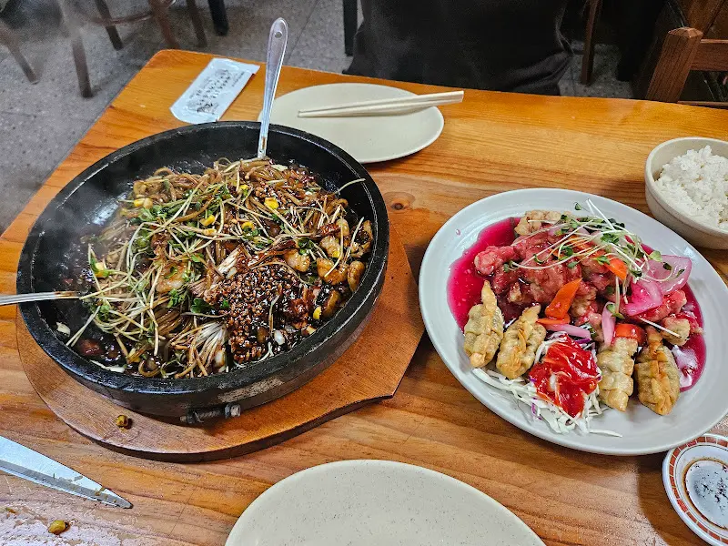 돌판짜장과 찹쌀탕수육