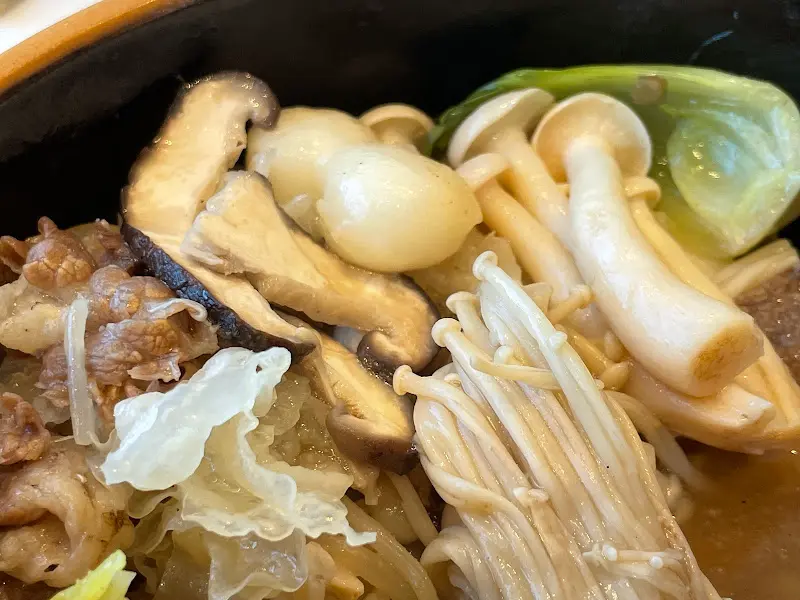 푸짐한 전골 재료