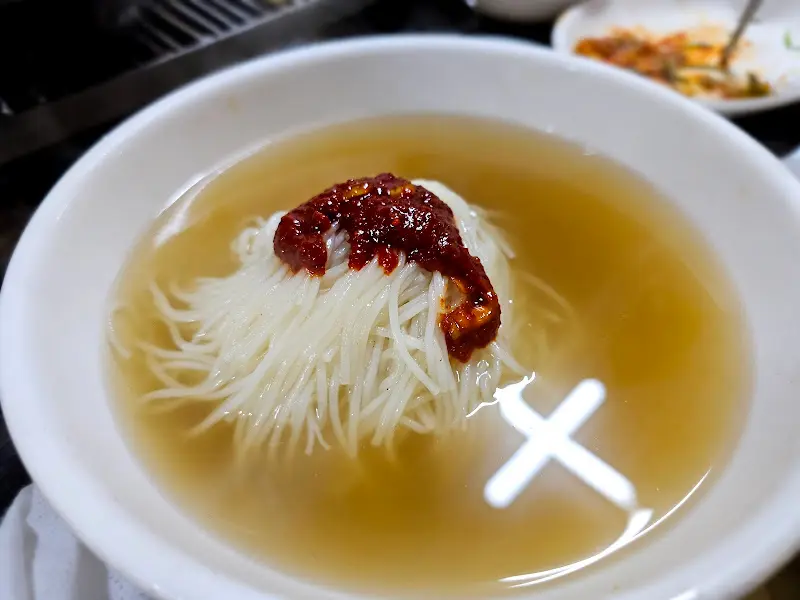 잔치국수 한 그릇