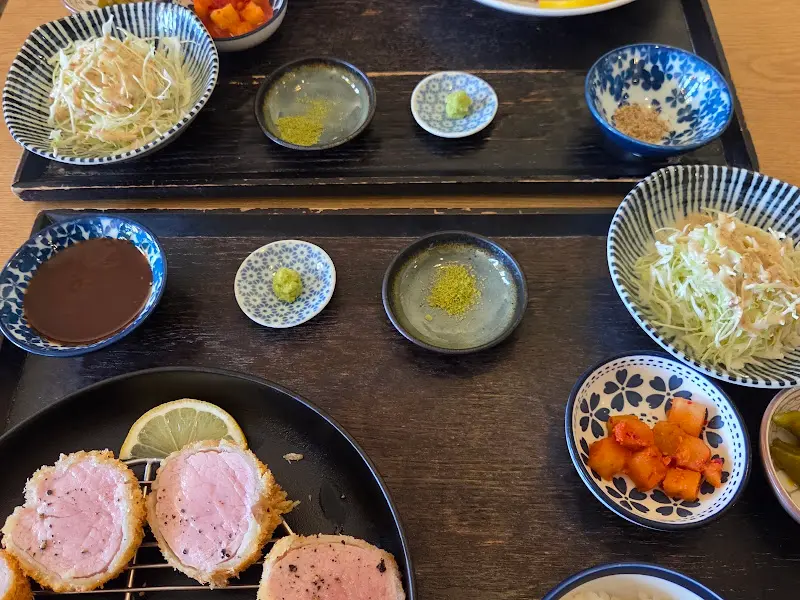 돈까스 한상차림