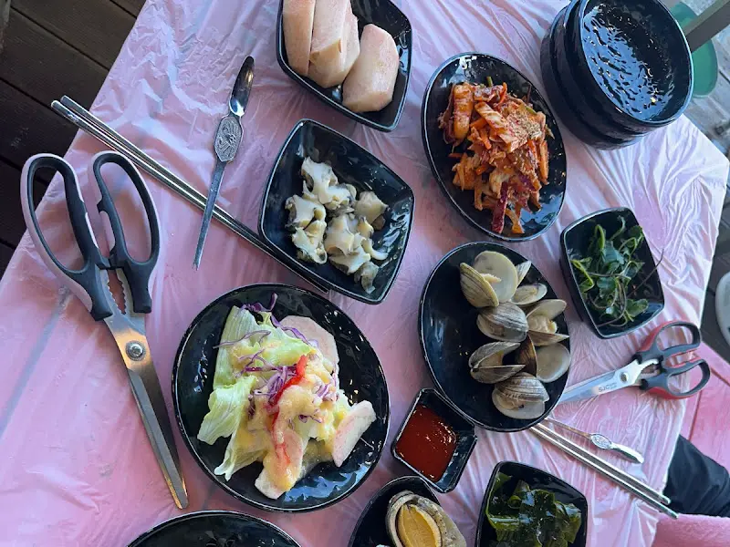 다채로운 스끼다시 한 상 차림